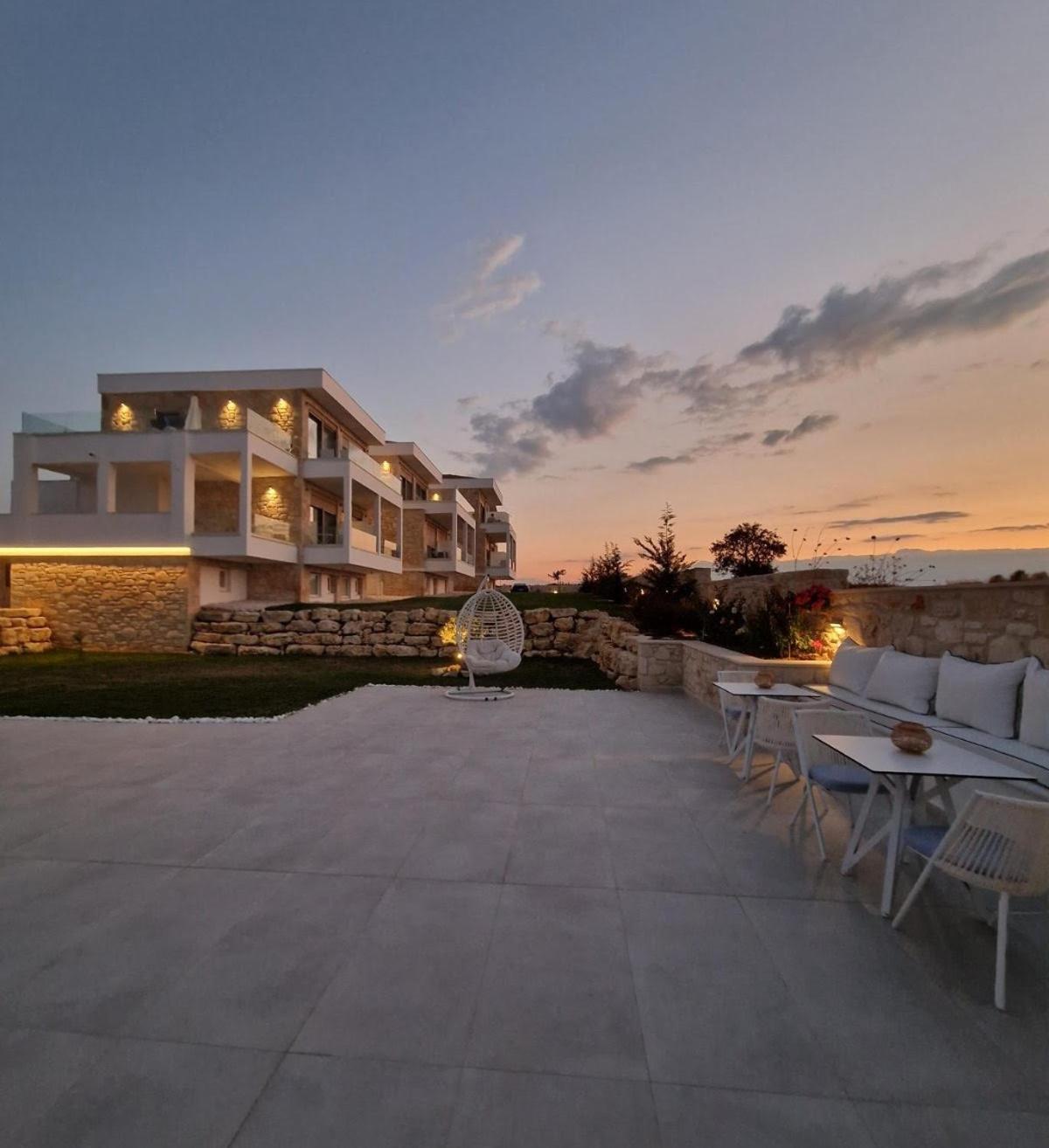 Anna Mare Luxury Apartments Áfitosz Kültér fotó